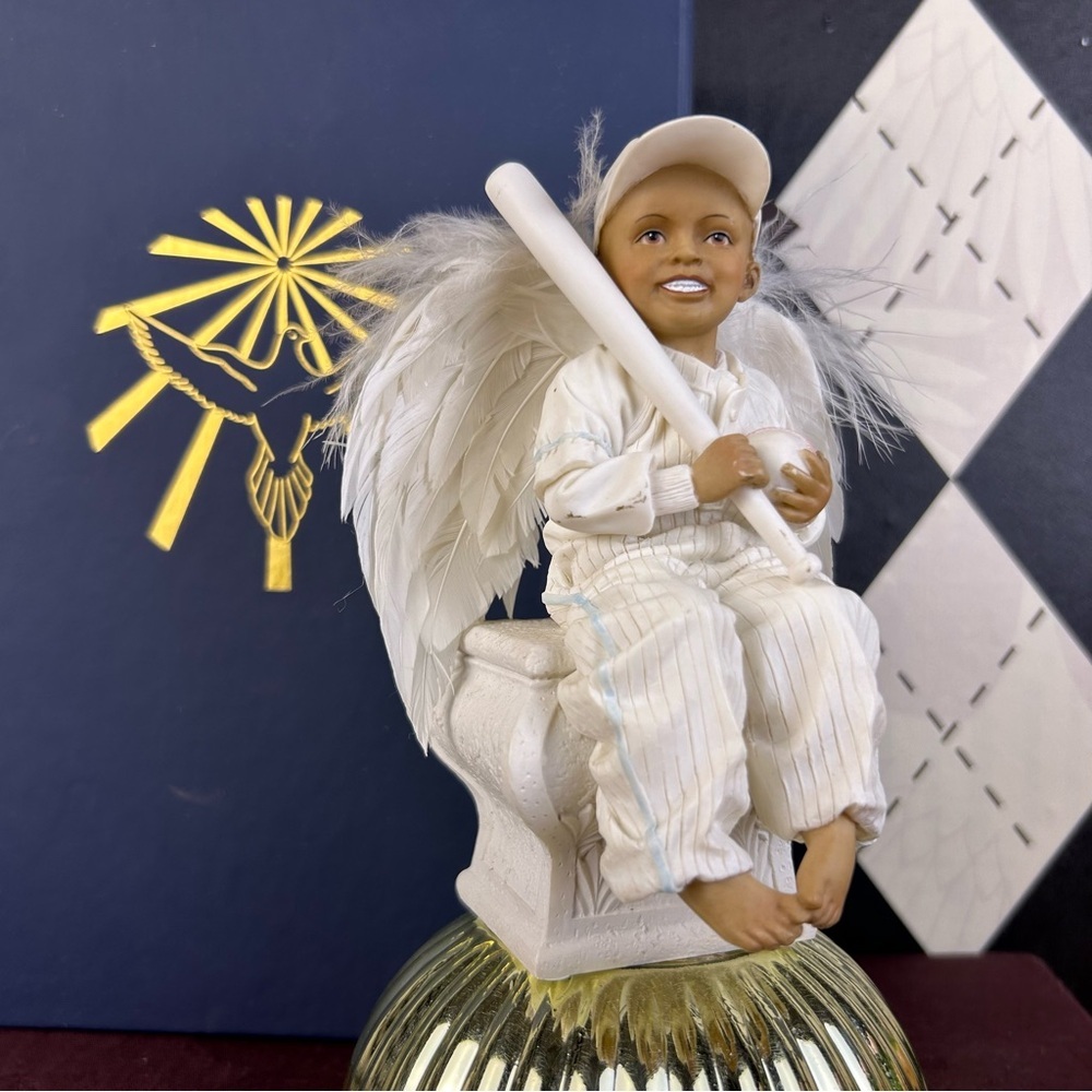 Sweet Child Angel Baseball Figurine Sculpture Whimsical Décor Collectible Rare - Picture 17 of 17